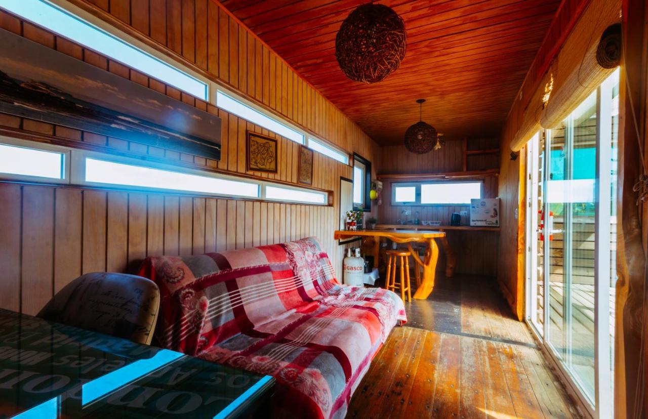 Sirena Insolente Hostel & Suites Pichilemu Exterior photo