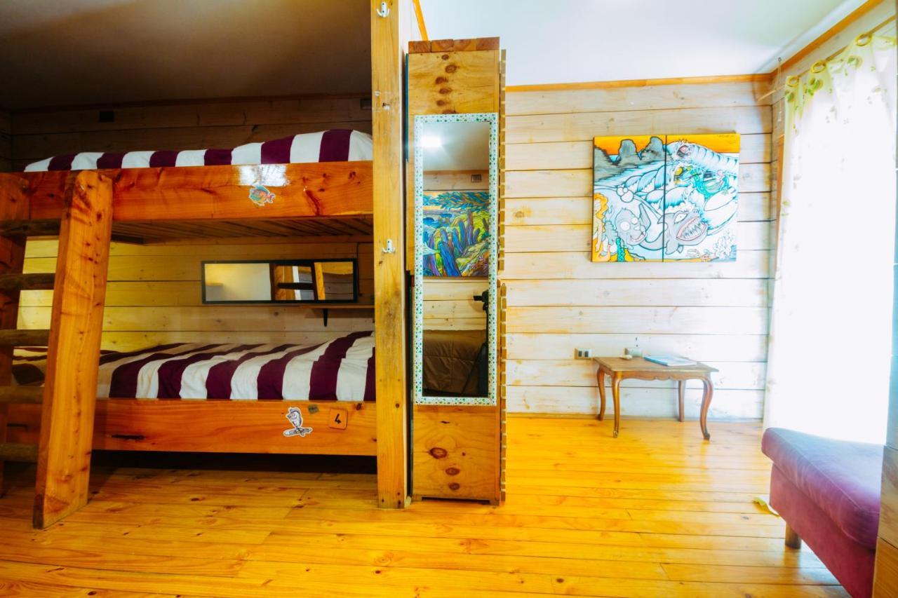 Sirena Insolente Hostel & Suites Pichilemu Exterior photo